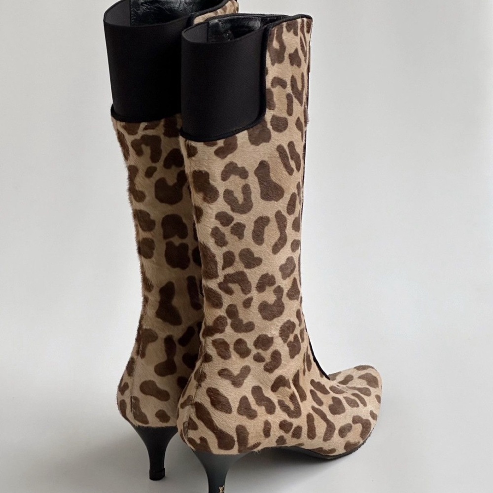 Louis Vuitton Pony Hair Giraffe Print Boots - Picture 8 of 10